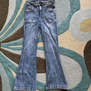 American Eagle Size 4 Regular Flare Jeans